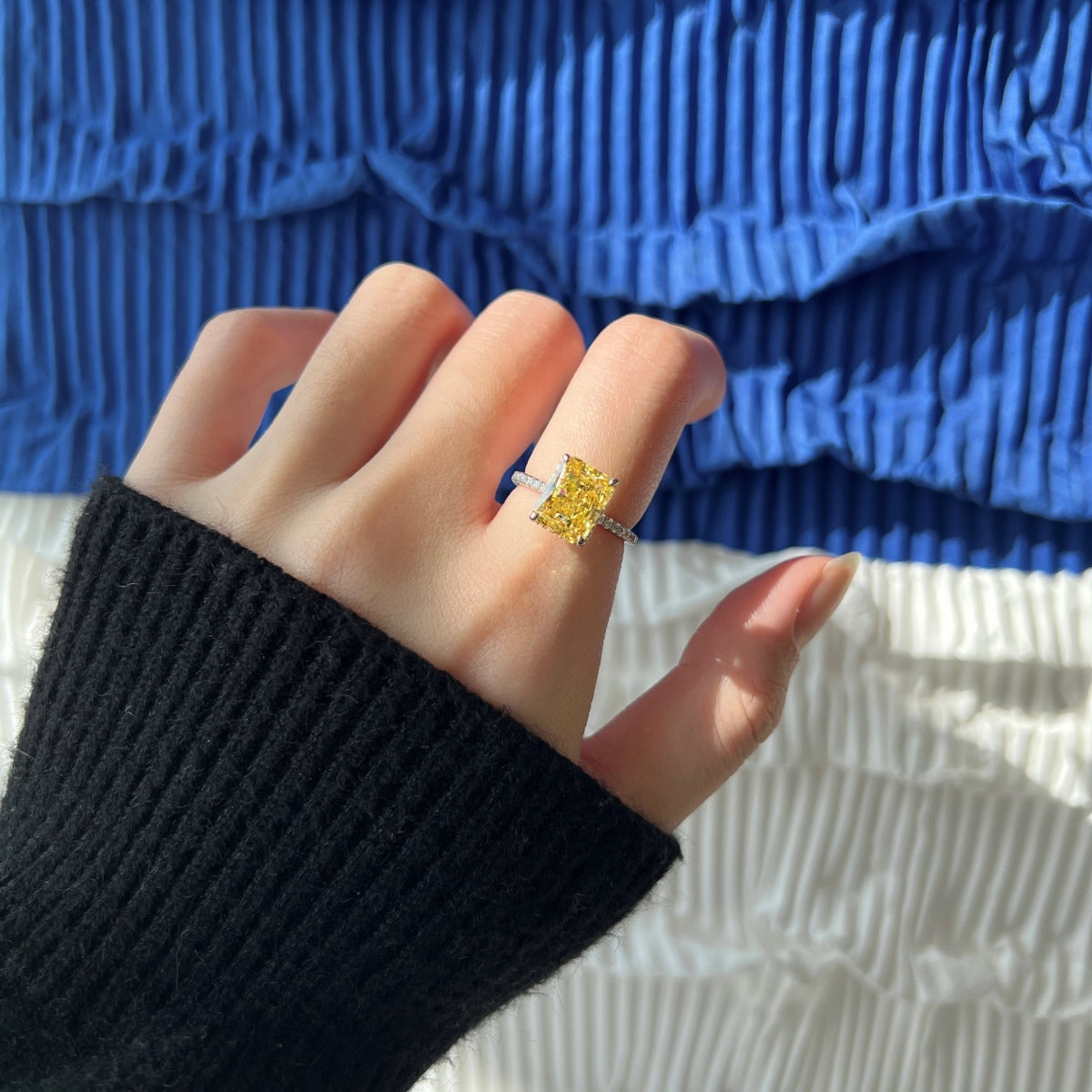 [Nova Jewelry]4.0 Carat Luxurious Engagement Ring