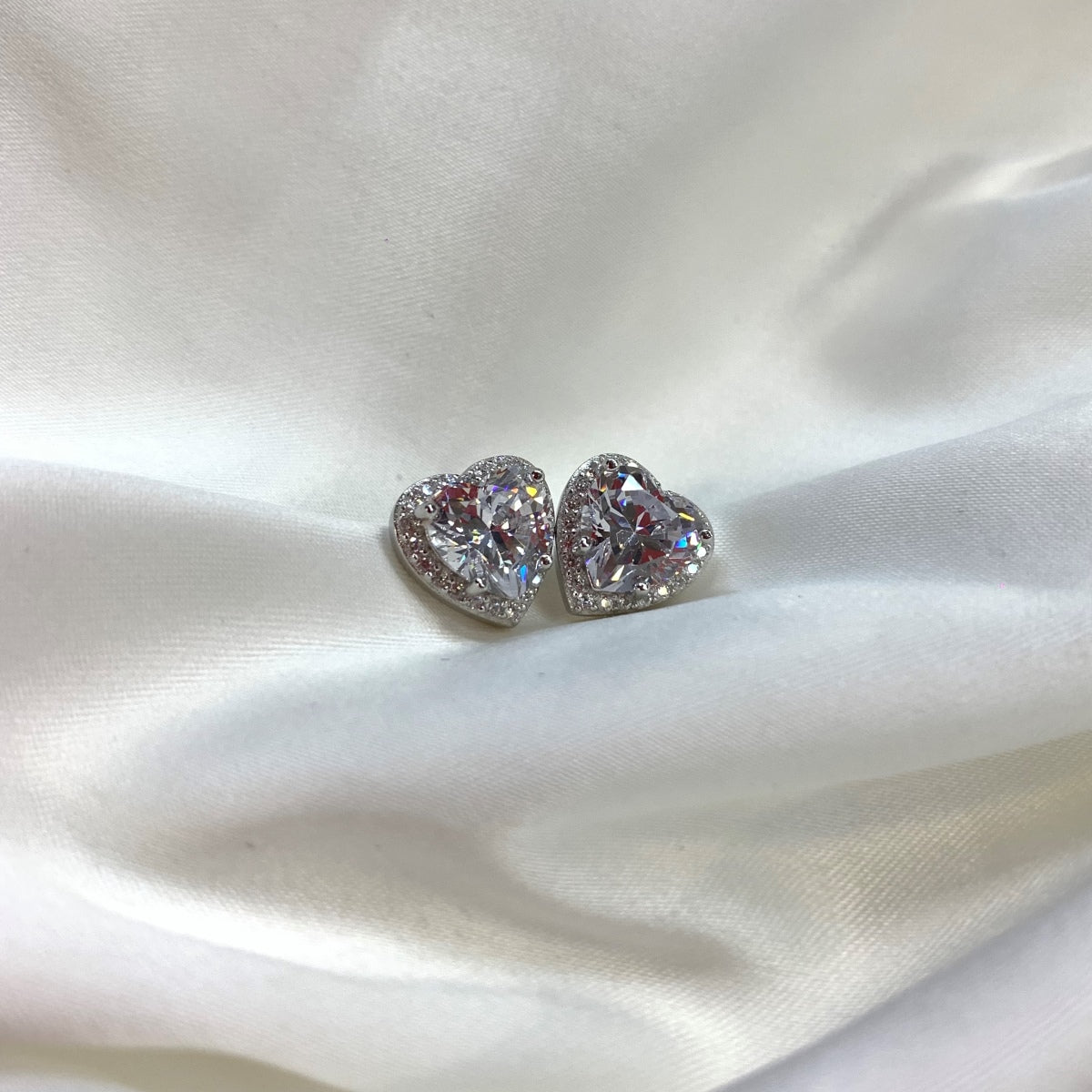 [Nova Jewelry]Sparkling Heart Shape Lover Earrings
