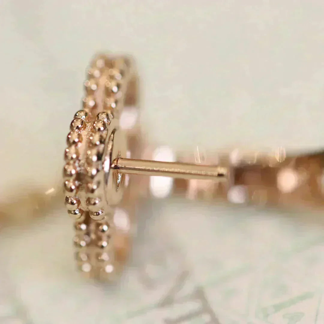 [BLUE TEARS]CLOVER MEDIUM 1 MOTIFS FUll DIAMOND EARRINGS