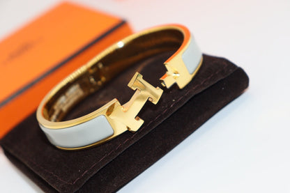 [BLUE TEARS]H LIGHT BLUE BRACELET