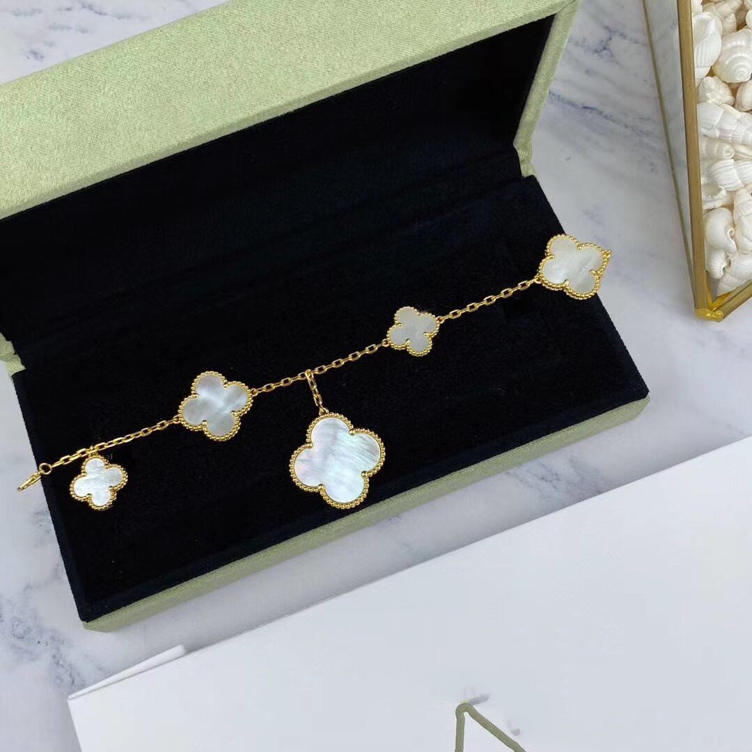[BLUE TEARS]MAGIC CLOVER MOP GOLD BRACELET 5 MOTIFS