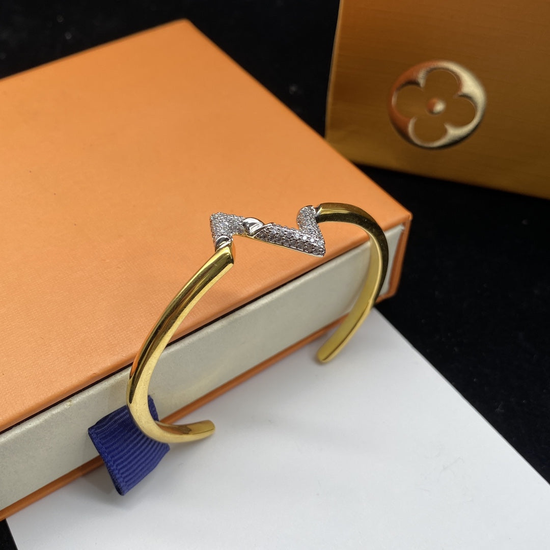 [BLUE TEARS]VOLTE UPSITE DOWN DIAMOND GOLD OPEN BRACELET