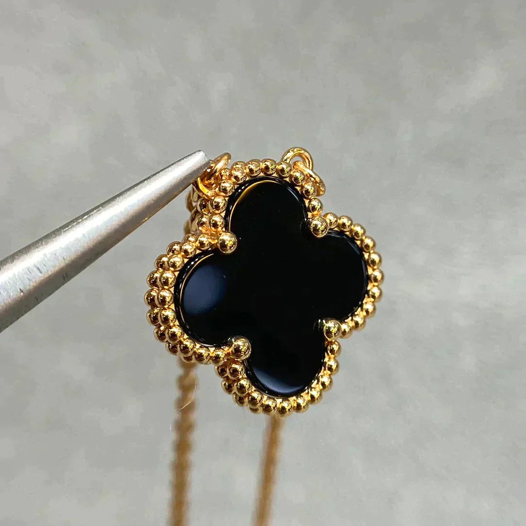 [BLUE TEARS]CLOVER 15MM BLACK ONYX SINGLE FLOWER NECKLACE