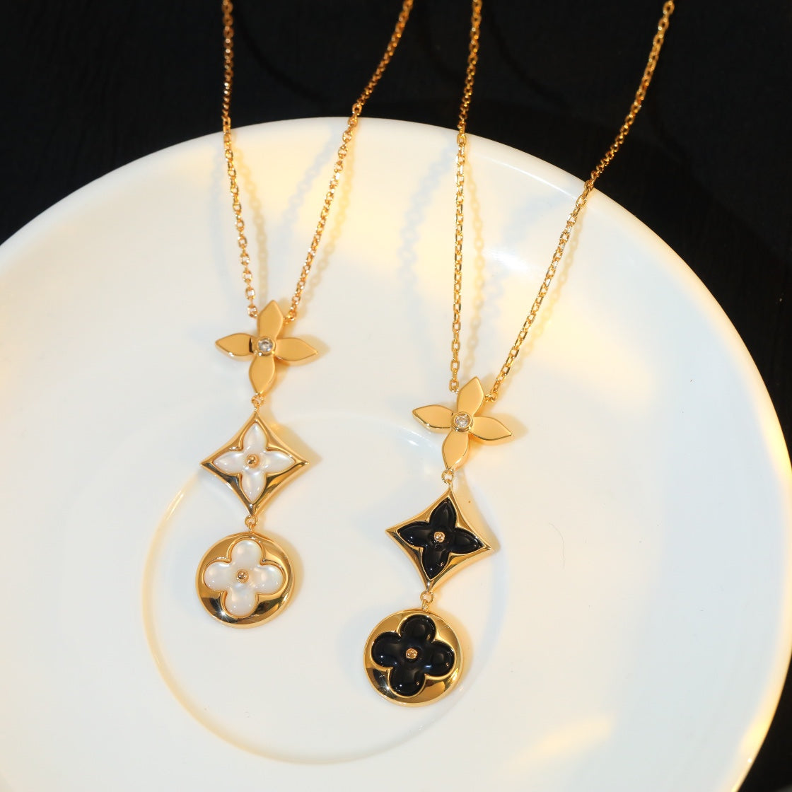 [BLUE TEARS]STAR AND SUN ONYX PINK GOLD NECKLACE