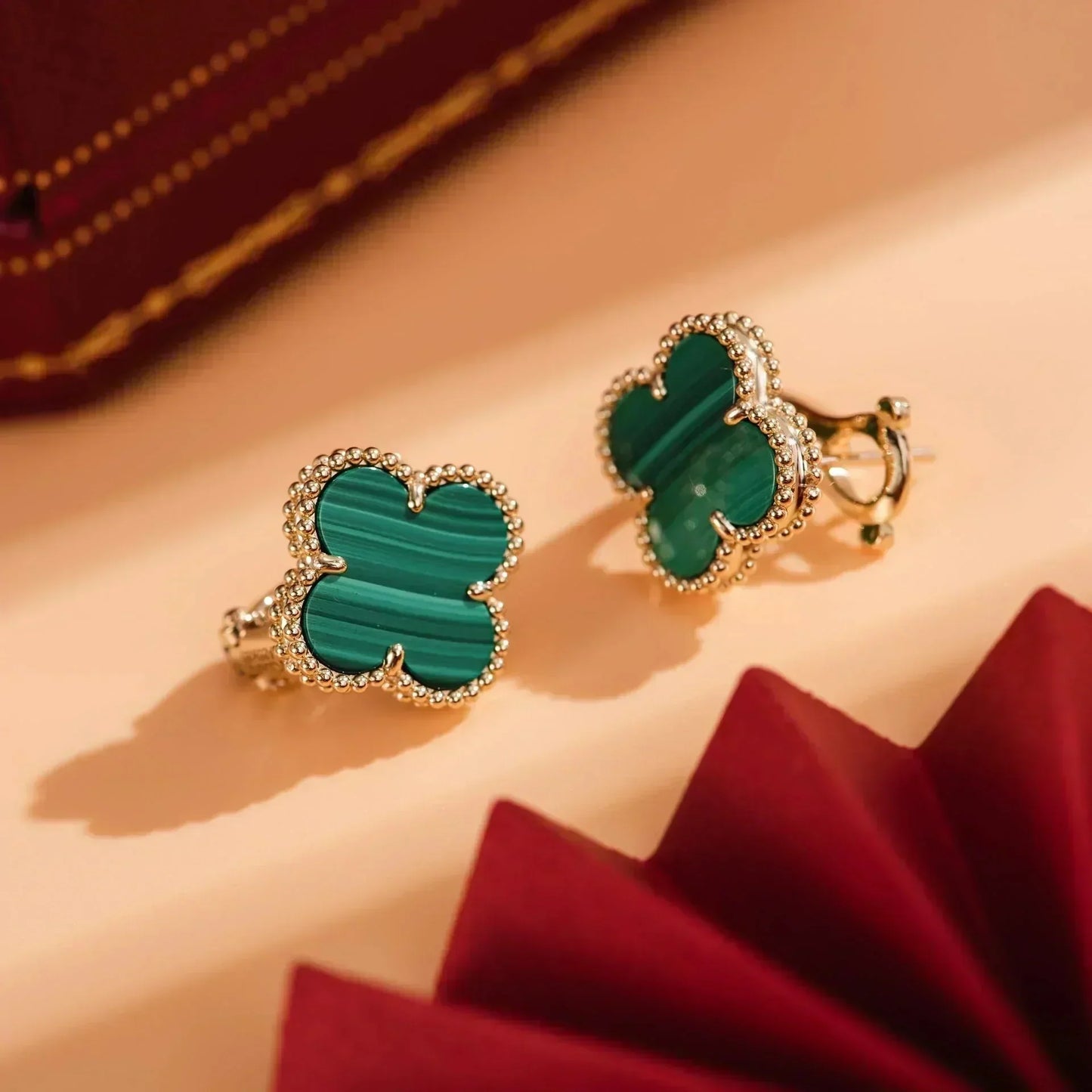 [BLUE TEARS]CLOVER MEDIUM 1 MOTIFS MALACHITE  EARRINGS