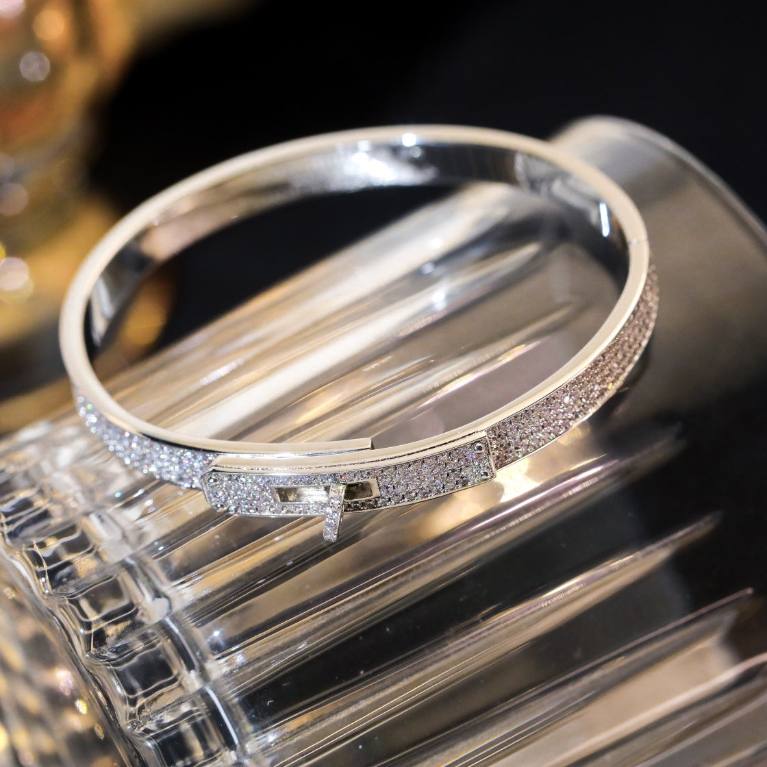 [BLUE TEARS]KELLY BRACELET DIAMOND PAVED