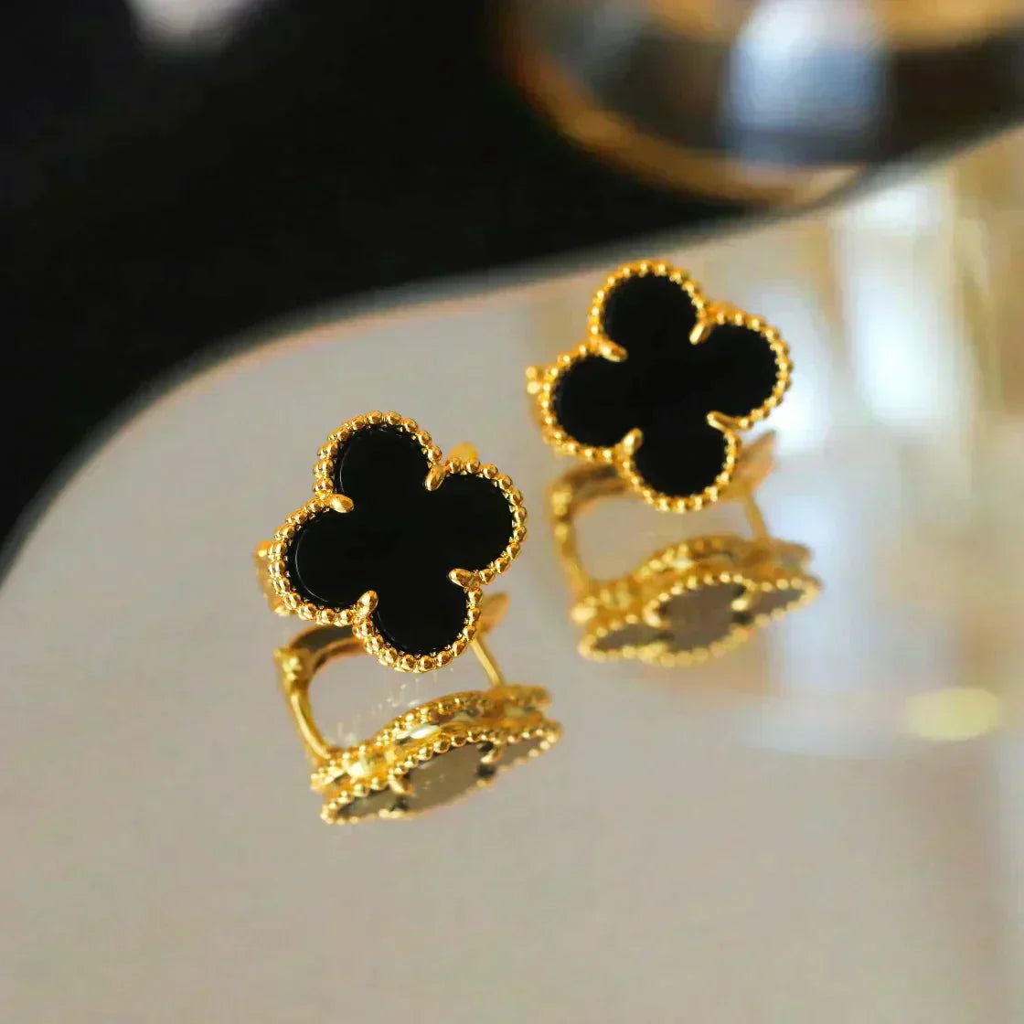 [BLUE TEARS]CLOVER MEDIUM 1 MOTIFS  ONYX STUD EARRINGS