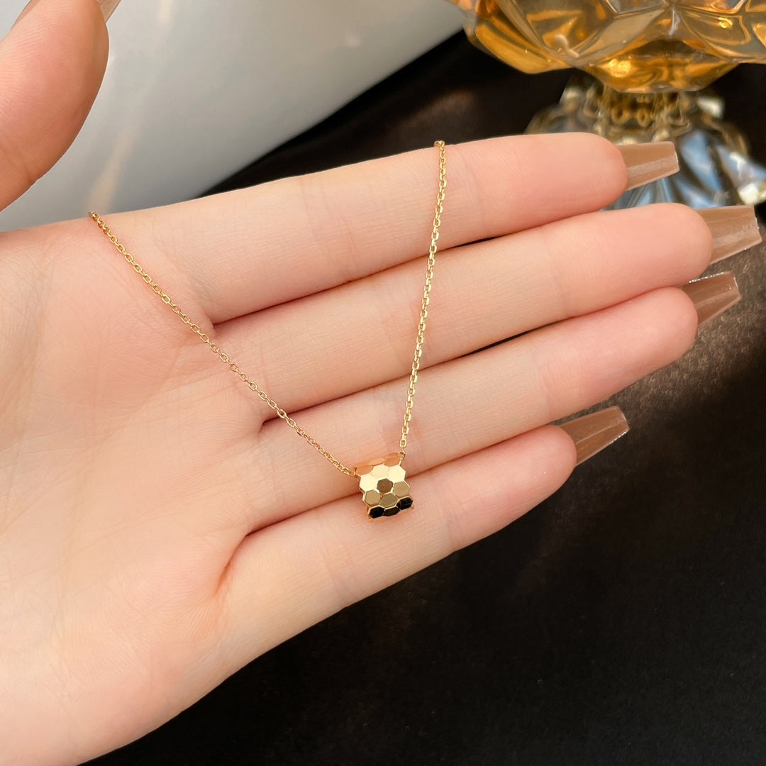 [BLUE TEARS]BEE MINI NECKLACE