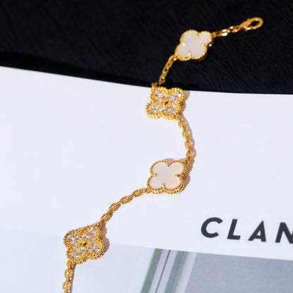 [BLUE TEARS]CLOVER BRACELET 5 MOTIF WHITE MOP DIAMOND