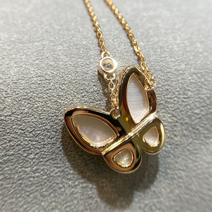 [BLUE TEARS]BUTTERFLY MOP DIAMOND NECKLACE