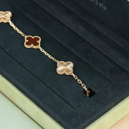 [BLUE TEARS] CLOVER 5 MOTIF RED CORNELIAN BRACELET COLLECTION