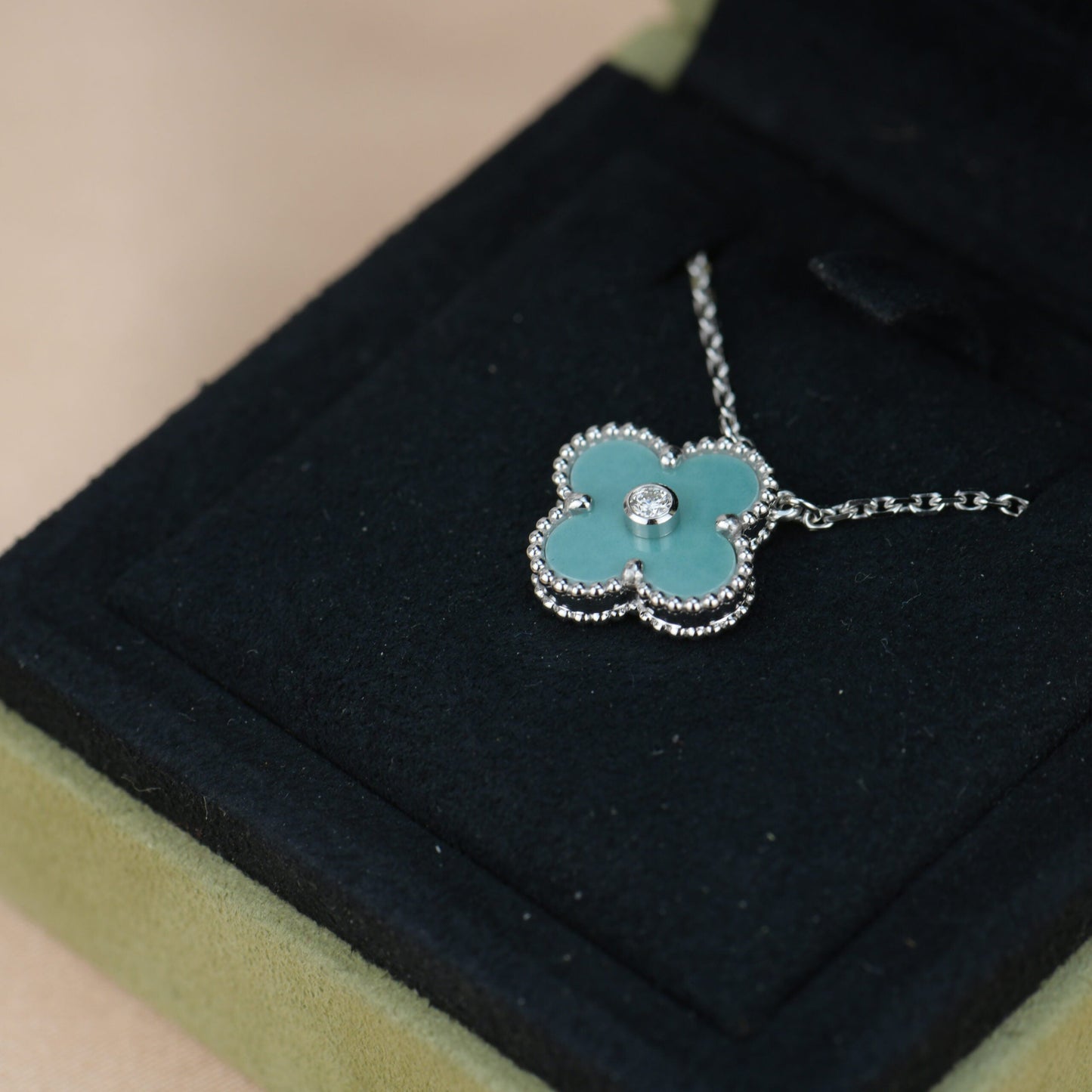 [BLUE TEARS]CLOVER 15MM DIAMOND SVRES PORCELAIN  NECKLACE SILVER