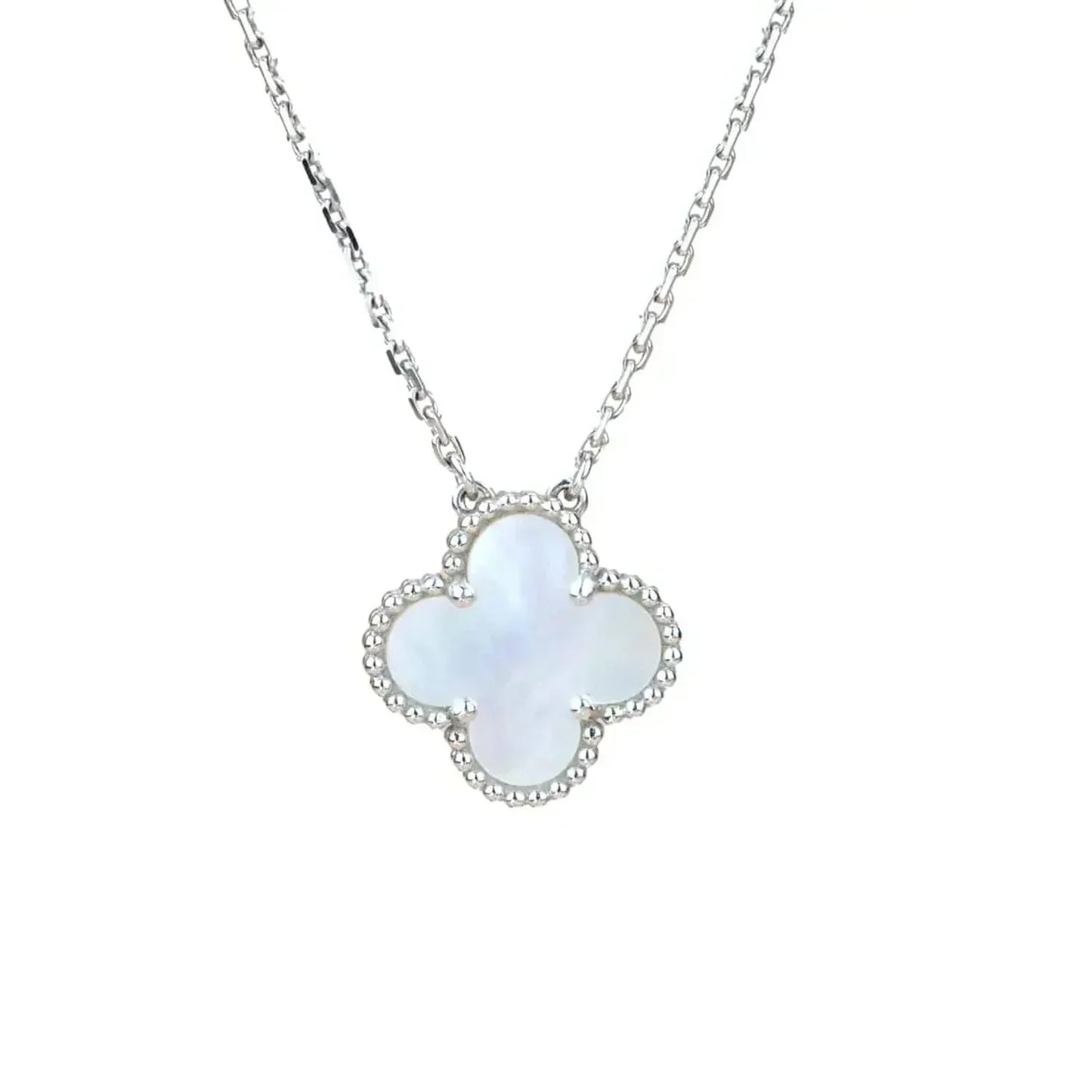 [BLUE TEARS]CLOVER  15MM WHITE MOTHER-OF-PEARL SILVER