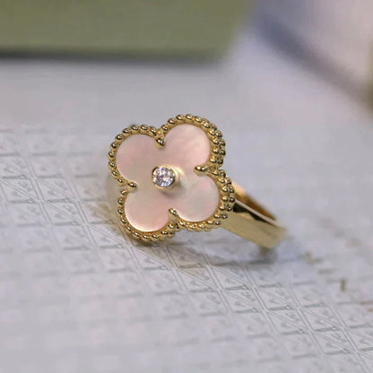 [BLUE TEARS]CLOVER PINK MOP RING GOLD DIAMOND