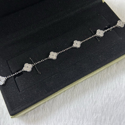 [BLUE TEARS]CLOVER 6 MOTIF DIAMOND BRACELET