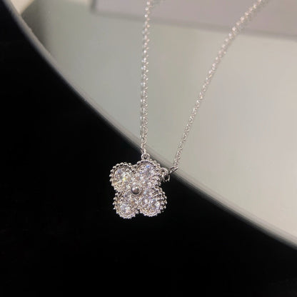 [BLUE TEARS]CLOVER 15MM DIAMOND SINGLE FLOWER NECKLACE