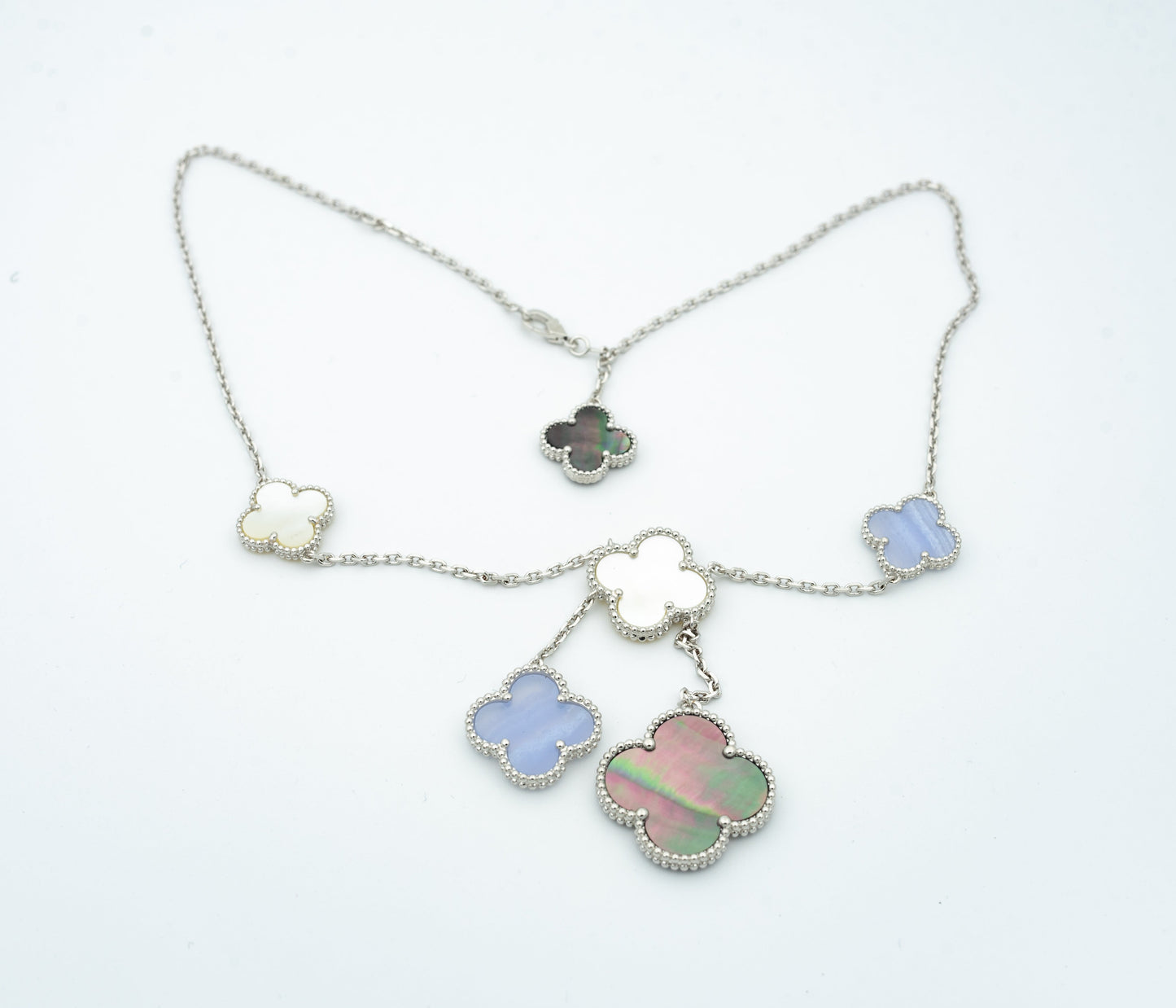 [BLUE TEARS]CLOVER MOP CHALCEDONY NECKLACE SILVER 6 MOTIF