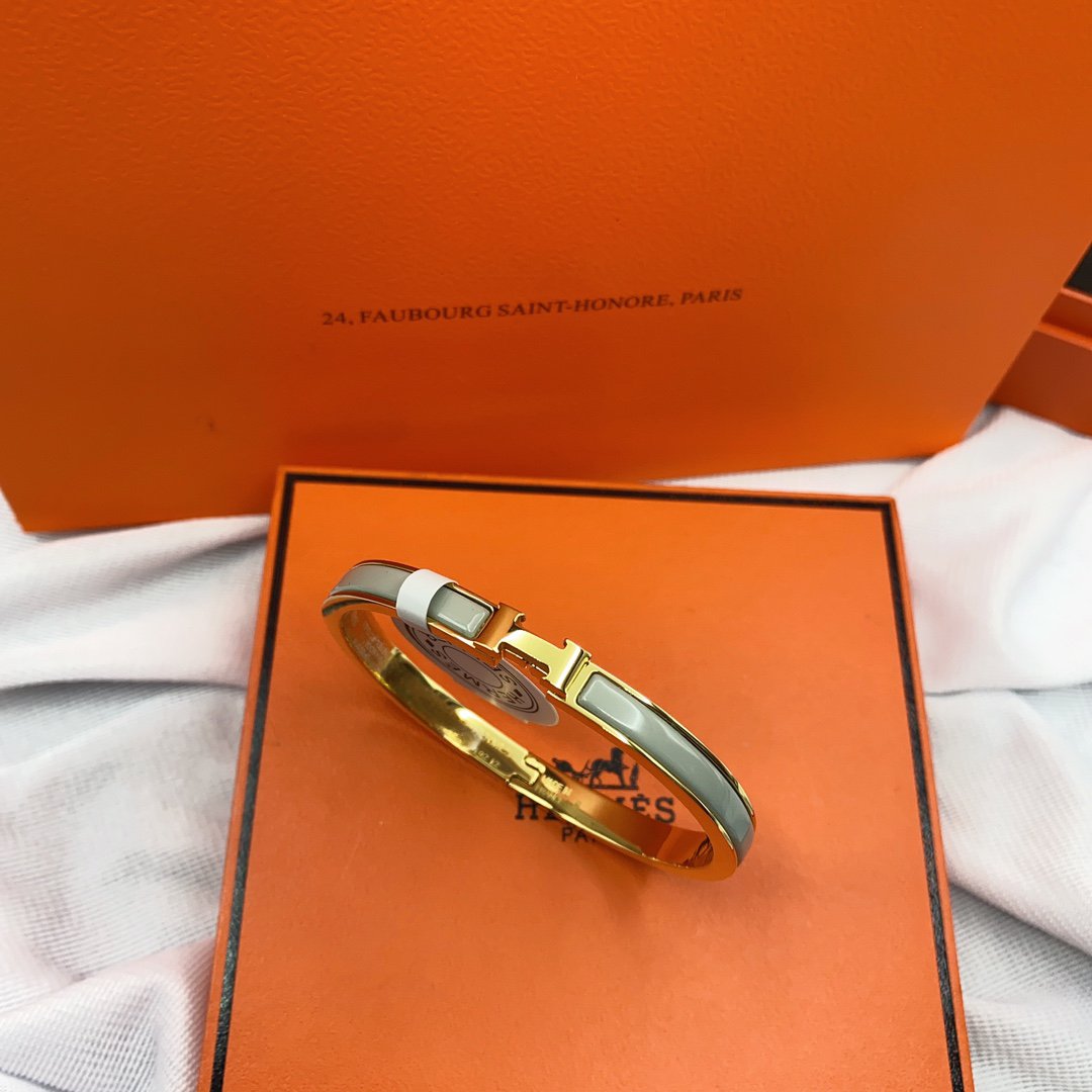 [BLUE TEARS]CLASSIC HM CLIC GREEN 8MM ENAMEL BRACELET