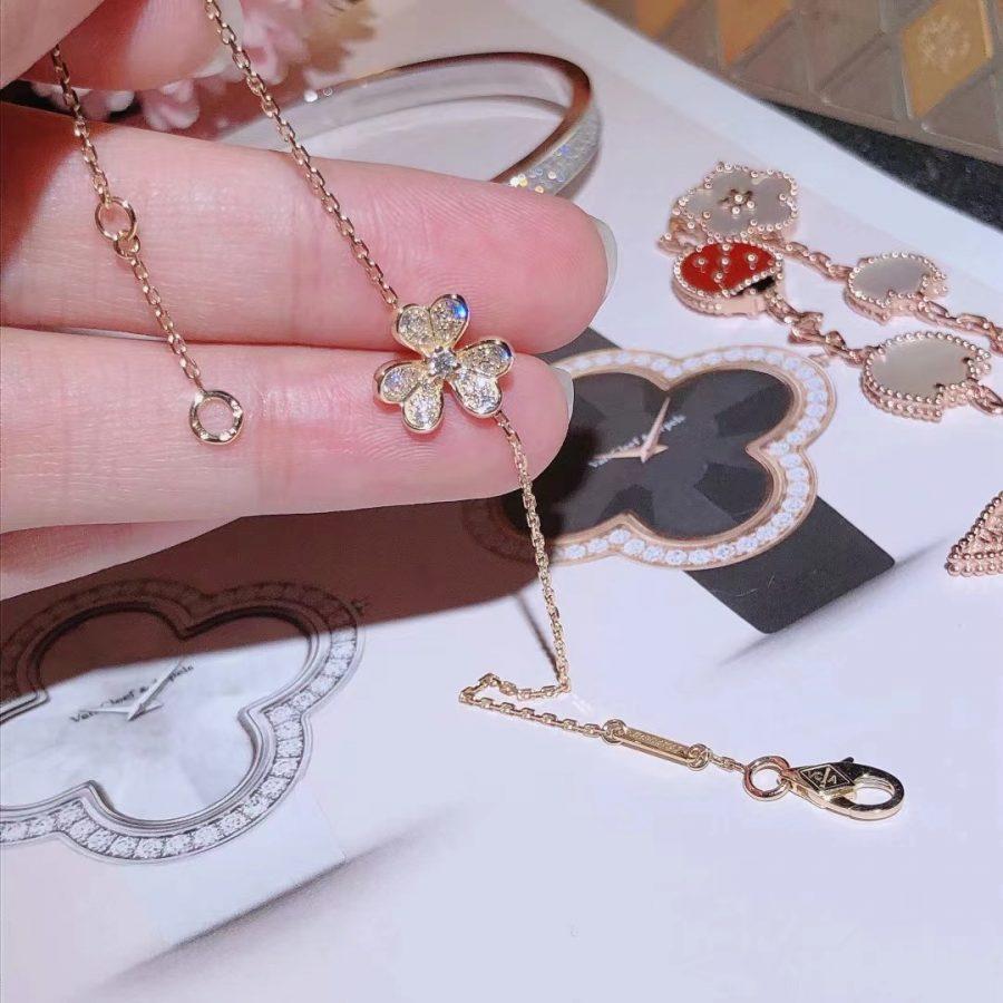 [BLUE TEARS]FRIVOLE GOLD FLOWER DIAMOND BRACELET