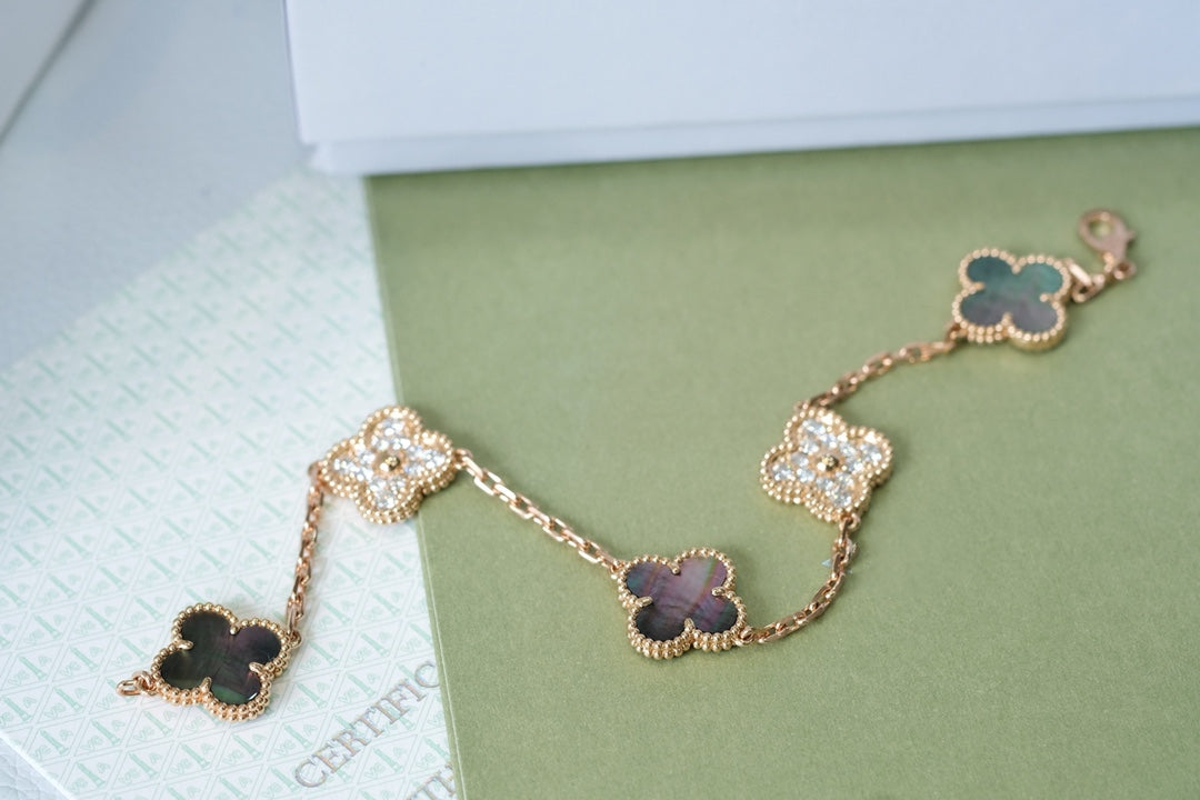 [BLUE TEARS]CLOVER 5 MOTIFS DARK MOP AND DIAMONDS PINK GOLD BRACELET